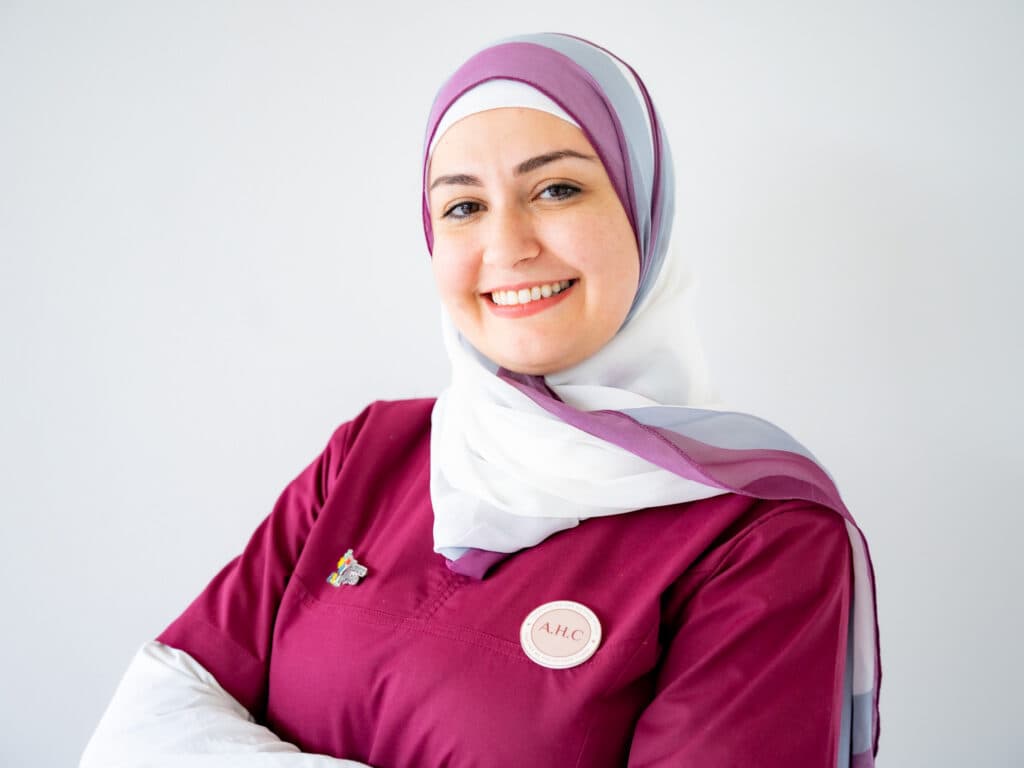 الأخصائية مروة أياسو